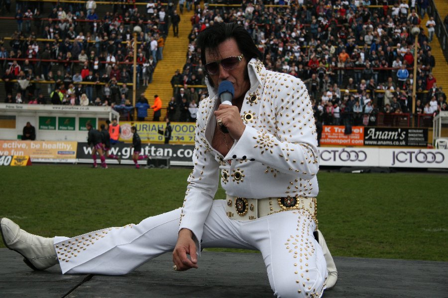 Paul Richie at Bradford Bulls Vs Wigan match